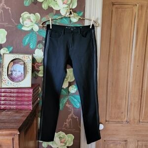 Bianco Jeans “Scuba Tuxedo” Black Stretch Pants – Size 27 – Sleek Slim Fit